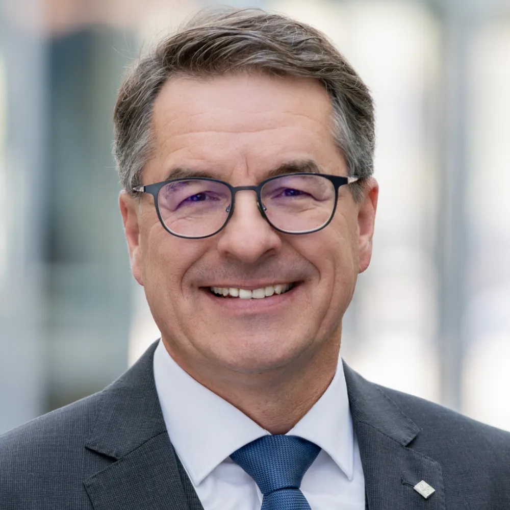 Vice President Market Segment Wireless Communications | Rohde & Schwarz