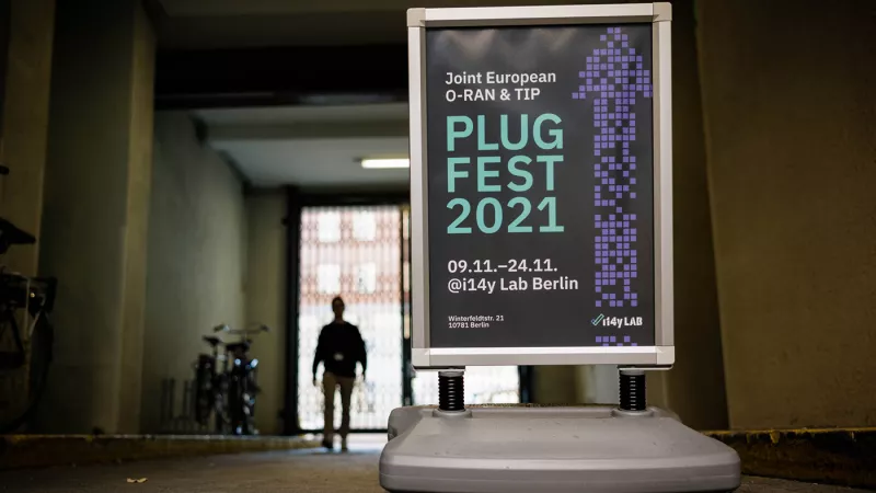 "Plugfest 2021"-Banner guides to our i14y Lab